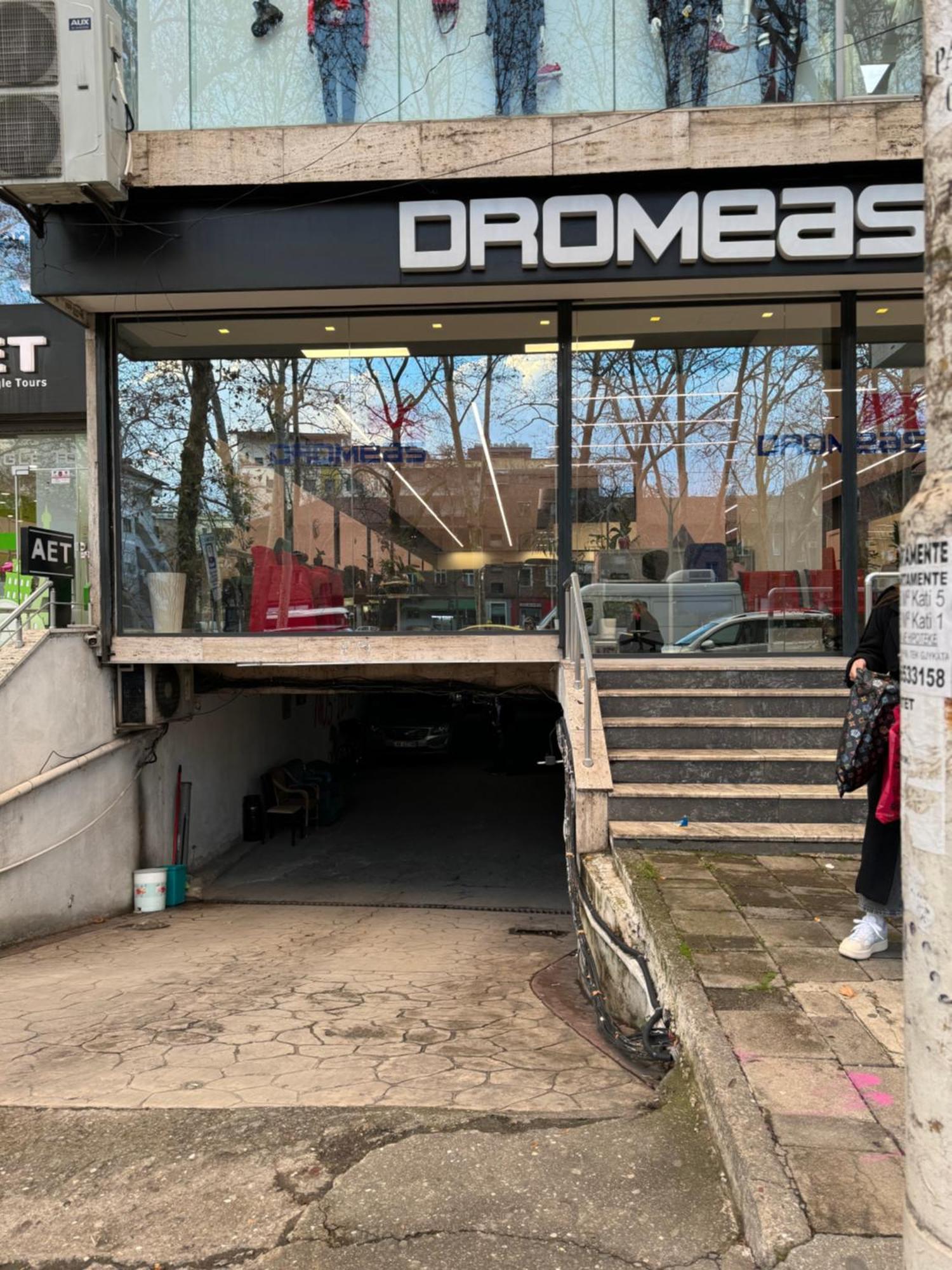 Lana Riverside Apartment 地拉那 外观 照片