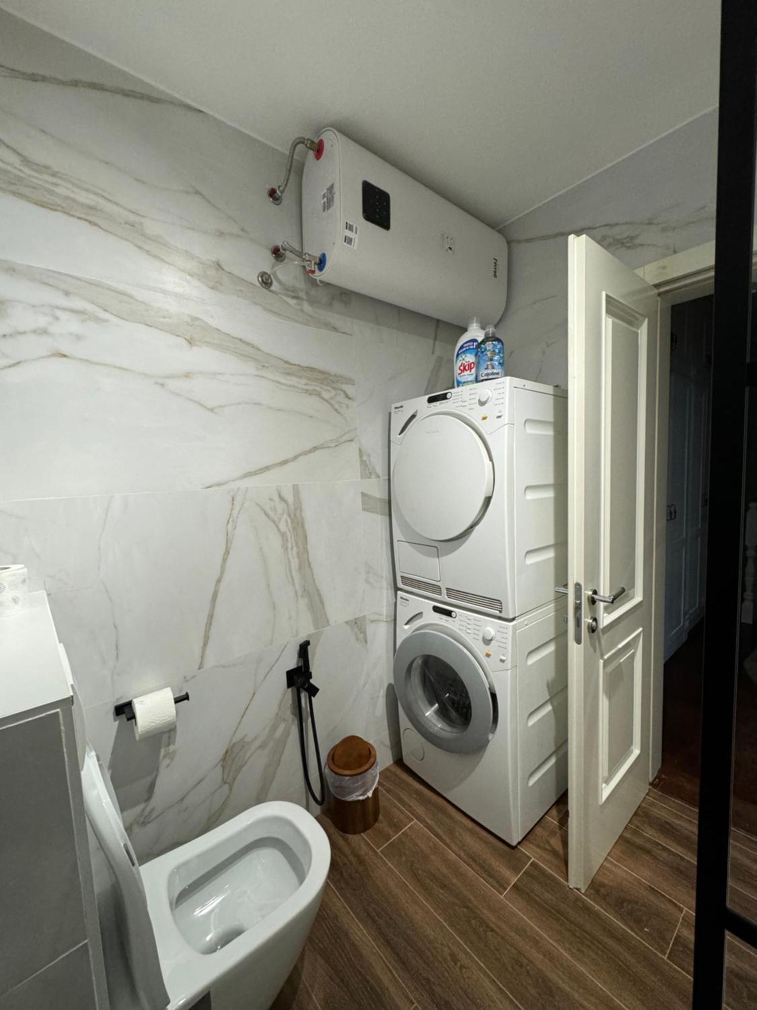 Lana Riverside Apartment 地拉那 外观 照片